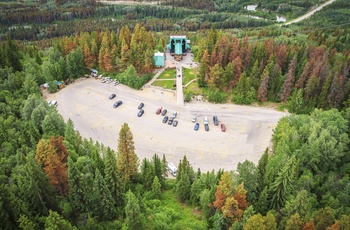 Parkeringsplads foran Jasper Sky Tram, Alberta i Canada