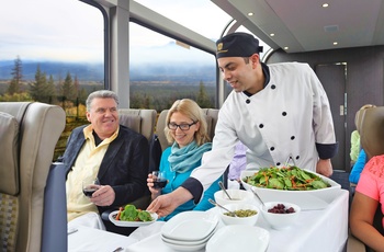 Rocky Mountaineer - Tjener på toget, Canada