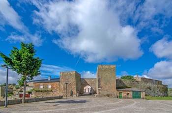 Castelo Mendo, Portugal - bymuren med indgangsport