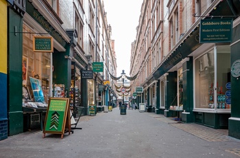 Cecil Court i London