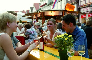 Celler_Weinmarkt c) Celle Tourismus und Marketing GmbH.jpg 