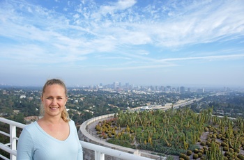 Christina med udsigt til Los Angeles - rejsespecialist i Lyngby