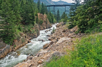 Jernbanebro tæt på Georgetown i Colorado, USA