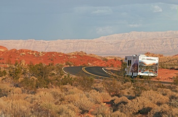 Cruise America autocamper - Valley of Fire i Nevada