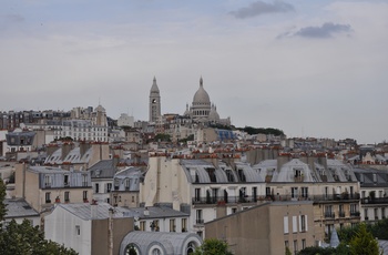 Udsigt over Montmartres tage mod Sacré Coeur