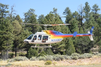MC Route 66 og Arizona - Helikopter på vej mod Grand Canyon
