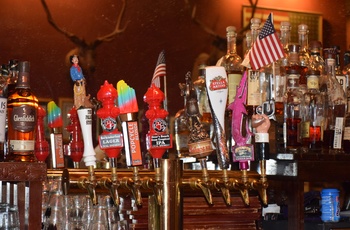 MC Route 66 og Arizona - Saloon i Prescott i Californien