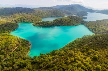 Udsigt ud over øen og nationalparken Mljet, Dalmatien i Kroatien