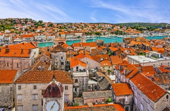 Udsigt ud over Trogir i Dalmatien, Kroatien