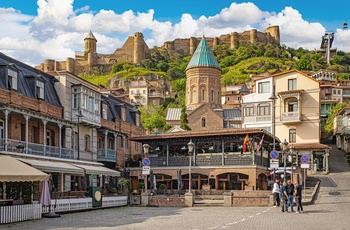 Den gamle bydel og Narikala-fæstningen i Tbilisi - Georgien
