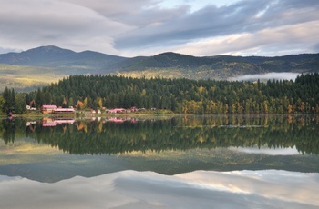 Søen Dutch Lake i byen Clearwater - British Columbia i Canada