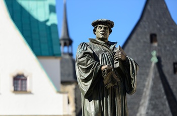 Statue af Martin Luther i hans fødeby, Eisleben