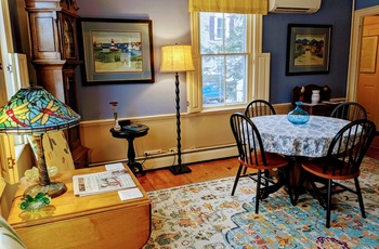 Elms of Camden i Maine, Sitting Room