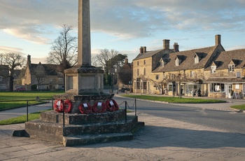 England, Cotswolds, Broadway - mindesmærke for byens faldne under den første verdenskrig