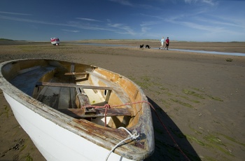 England, Cumbria - stranden ved Ravenglass ved ebbe (Cumbria Tourism)