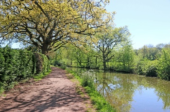 England, Devon - sti ved Grand Western Canal ved Tiverton