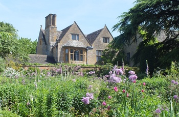 England, Gloucestershire, Cotswolds - Hidcote Garden med sine smukke blomster