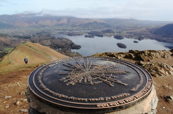 England, Lake District - Derwent Water og Catbells