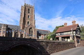 England, Somerset - kirken Saint George i byen Dunster
