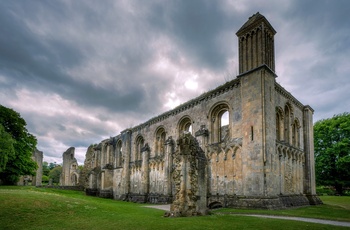 England, Somerset - ruinerne af Glastonbury Abbey