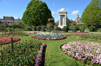 England, Somerset, Taunton - den smukke Vivary Park i fuld flor