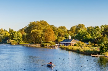 Sø i Hyde Park i London, England