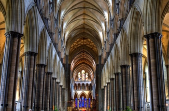 Farvede glasvinduer i Salisbury Katedral, Sydengland