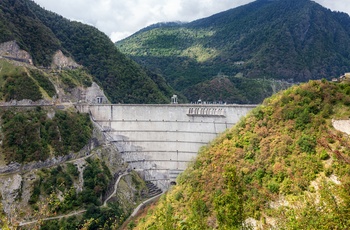 Enguri dæmningen i Georgien