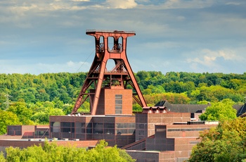 Foto: Doppelbock Förderturm, Essen - © GNTB, Francesco Carovillano