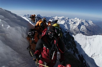 CEO og Bjergbestiger Stina Glavind ved topstødet på Mount Everest