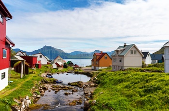 Bygden Gjogv på øen Eysturoy, Færøerne