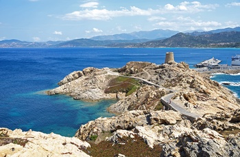 Fæstningstårn ved L'Ile Rousse, Korsika, Frankrig