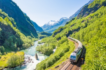 Flåmsbanen i Norge - Foto: Sverre Hjornevik-VisitFlåm