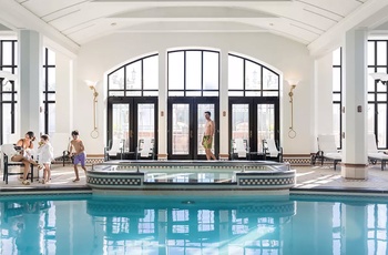 Fairmont Le Chateau Frontenac, Quebec City - Indendørs pool