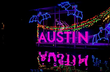 Flaggermuse-lysskilt i Austin