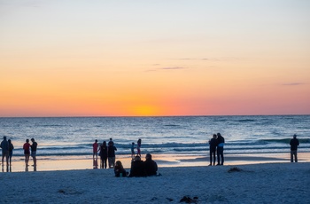 Solnedgang på Anna Maria Island i det vestlige Florida