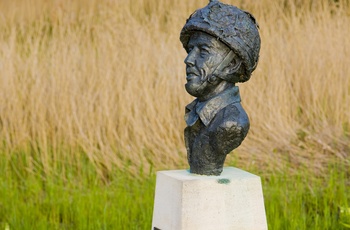 Frankrig, Normandiet - statue af major John Howard ved Pegasus broen 