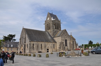 Kirken i St. Mère-Église