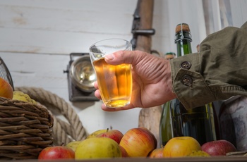 Et glas cider i Normandiet