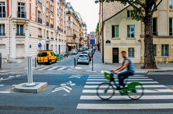 På cykel gennem Paris