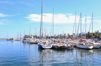 Lystbådehavnen i Saint-Cyprien i det sydvestlige Frankrig