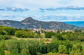 Udsigt til landsbyen Vallon-Pont-d’Arch, Frankrig