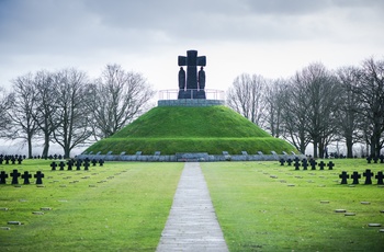 Den tyske krigskirkegård i Normandiet