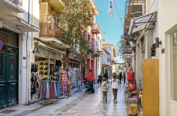 Gågade i Nafplio på Peloponnes - Grækenland
