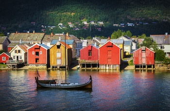 Gamle pakhuse i Mosjøen