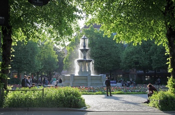  Glaspalastbrunnen på Weissenburger Platz © München Tourismus, Sigi Mueller