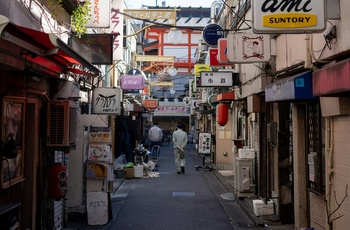 Golden Gai Shinjuku Tokyo - Foto: Kieran Unsplash