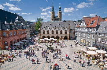 Goslar Marktplatz Fotograf Stefan Schiefer Quelle GOSLAR marketing gmbh.jpg