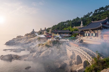 Haedong Yonggungsa Temple i Busan i Sydkorea - Foto: Thomas Roger, Unsplash