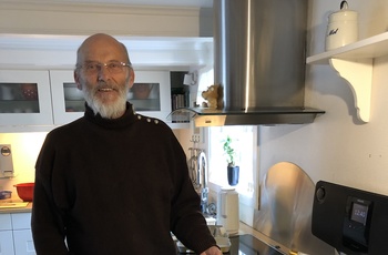 Køb kaffe og vafler i Tjørnuvík hjemme i privaten hos Hans Esbern